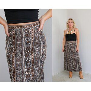 1960's Vintage Bohemian Scroll Polyester Skirt // Women's Small // 28" Waist